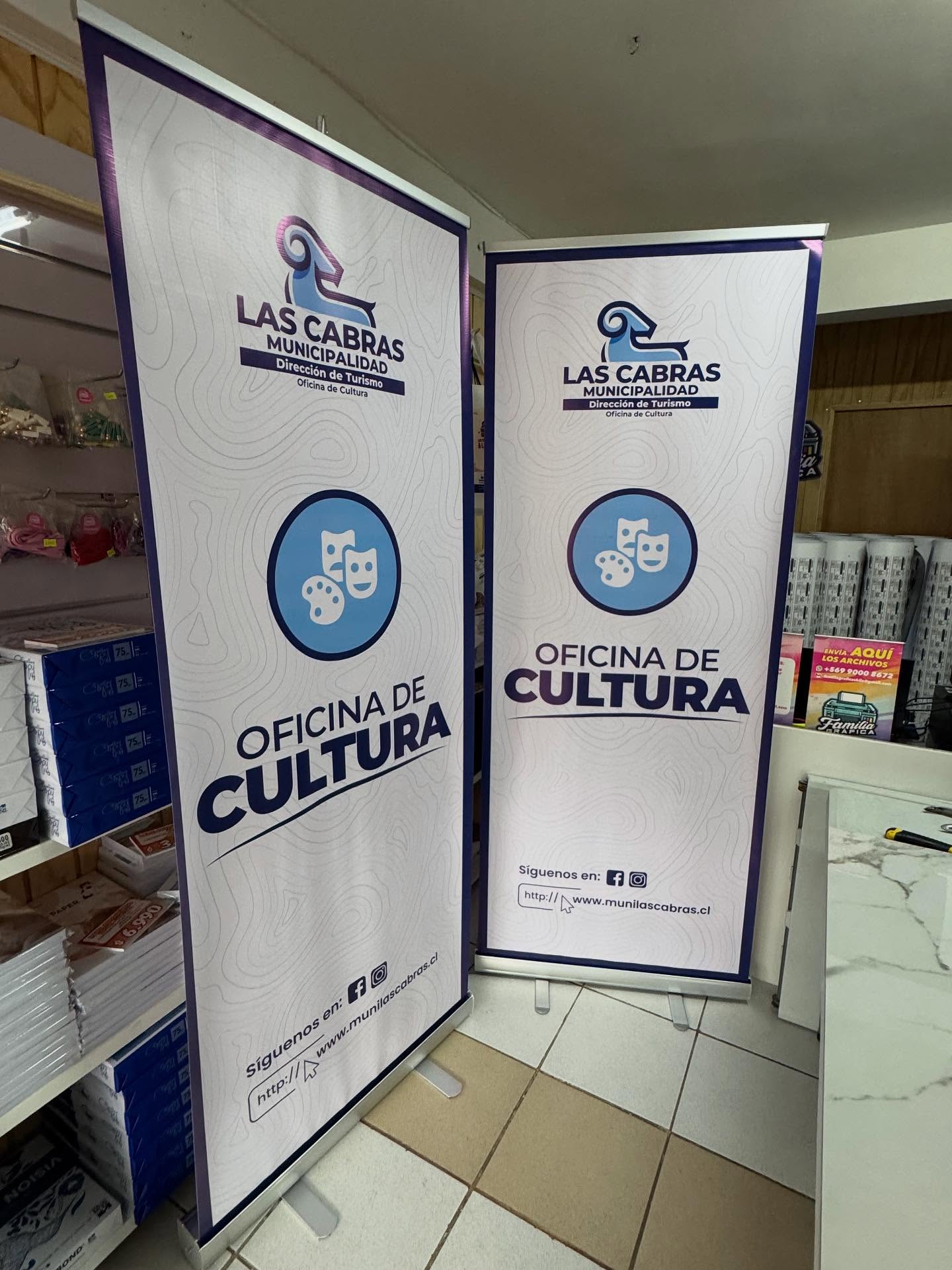 Pendones roller para la Municipalidad de Las Cabras.
